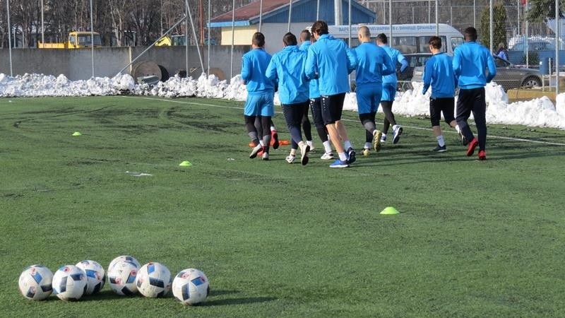 Полузащитник от Армения се включи в подготовката на Монтана За