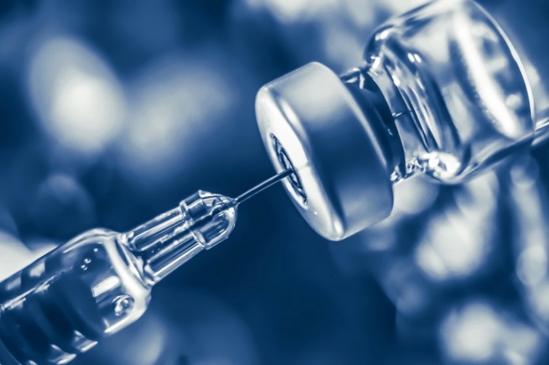Швейцария започна ваксинирането на населението си срещу коронавирус, съобщава "Франс