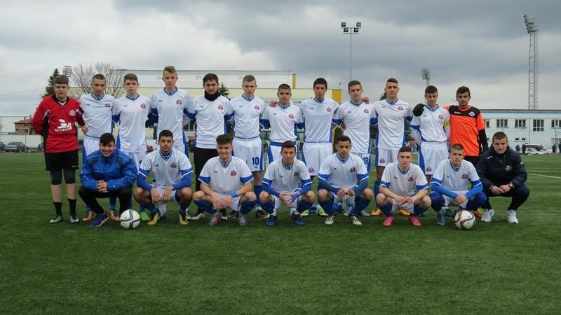 Монтана записа изключително ценна победа с 2 1 на собствен терен