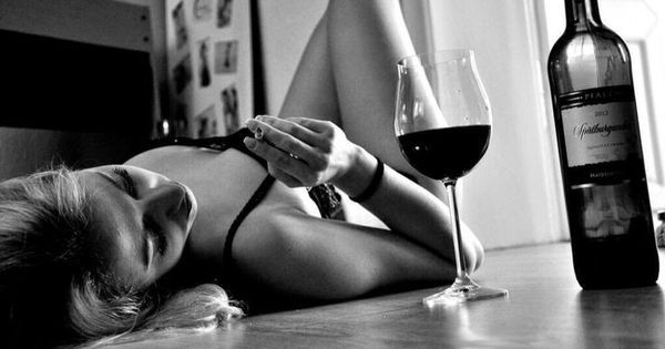 Дойде и февруари месецът на виното и любовта а