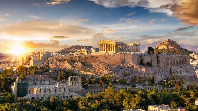 Гърция ще ограничи броят на посетителите, допускани на ден в