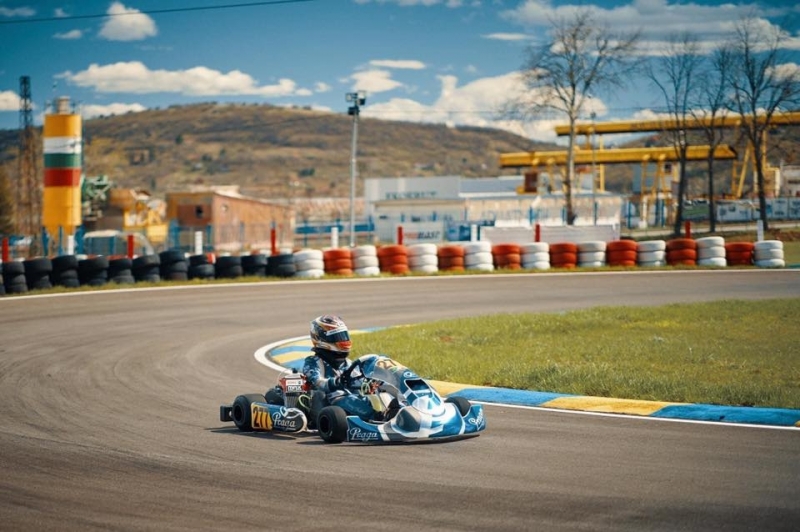 Организират републиканско състезание по картинг във Враца научи BulNews Събитието което
