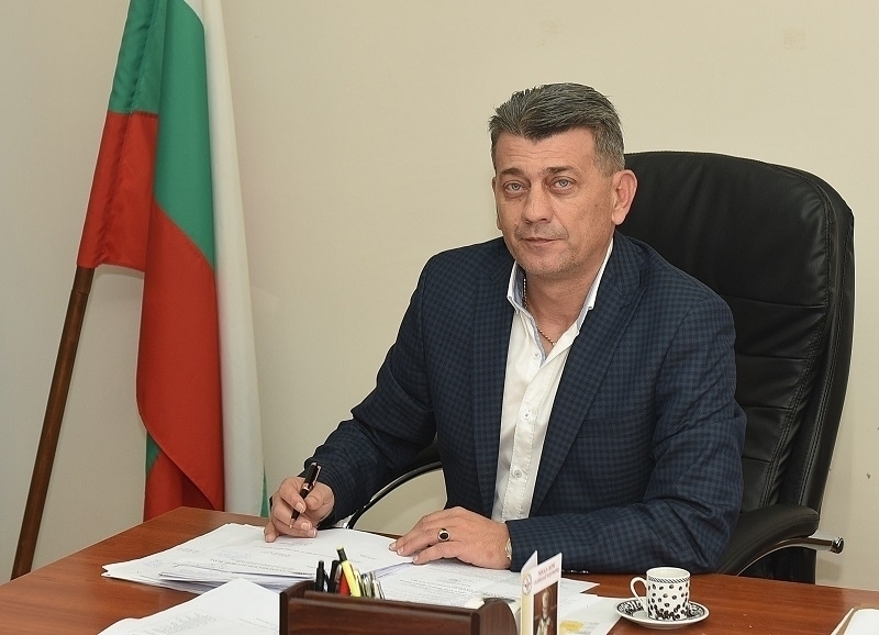 Кметът на Лом д р Георги Гаврилов излезе с поздрав
