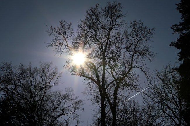 Днес денят ще започне с облачно време на места със