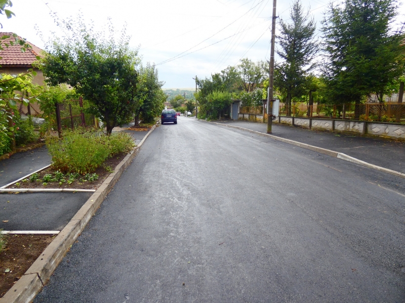 Приключи основният ремонт на няколко улици в Лом съобщиха от