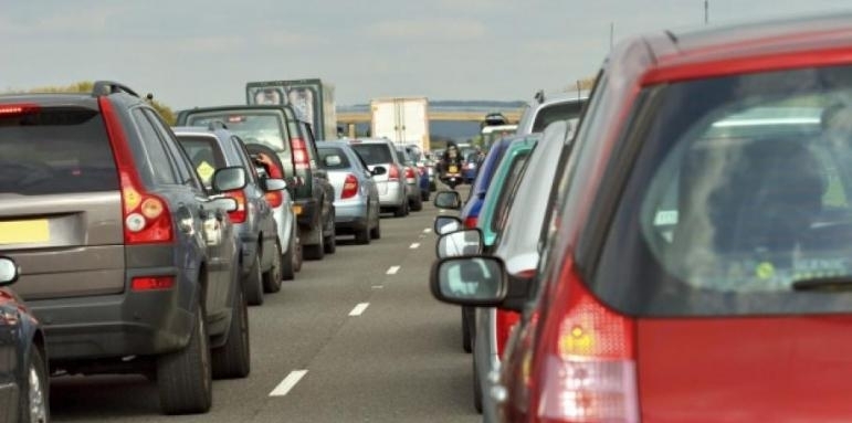 Верижна катастрофа е станала на околовръстния път в посока Пловдив