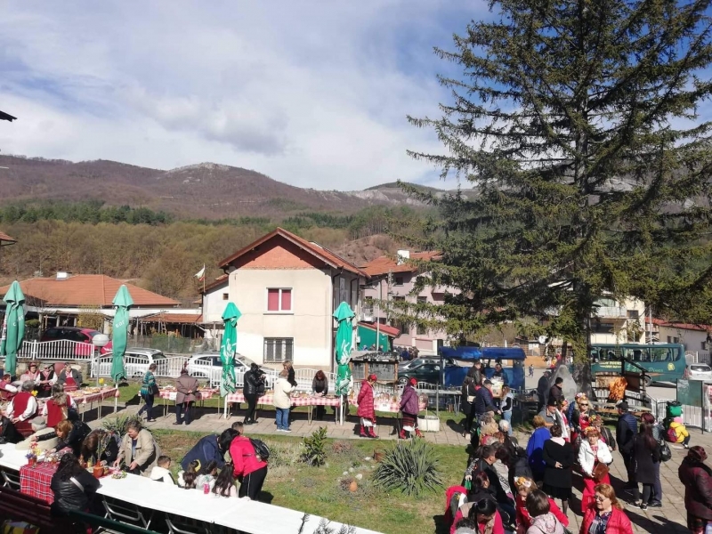 Жители и гости на Враца посетиха кулинарния празник Згориградска олелия