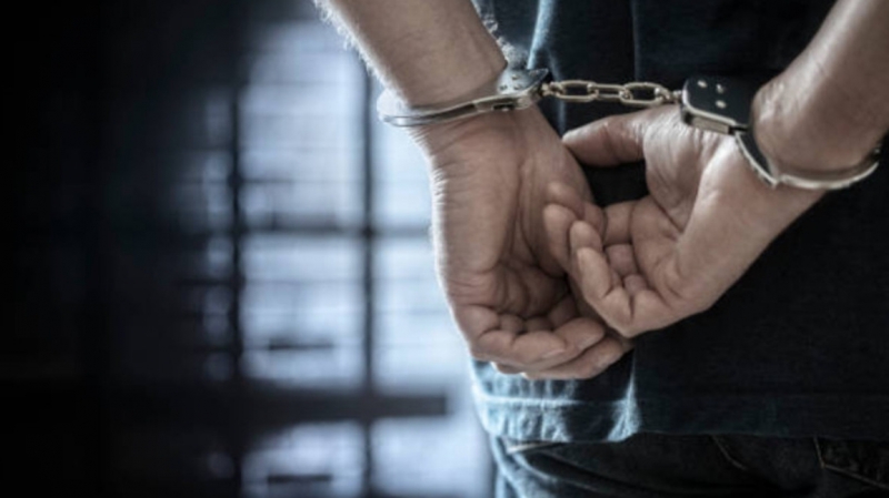 Задържаха 50 годишен врачанин заради кражба на пари и документи
