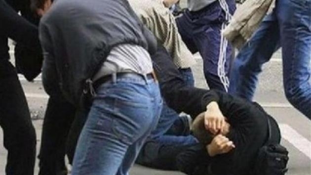 Футболен фен от Враца е бил пребит в Монтана съобщиха