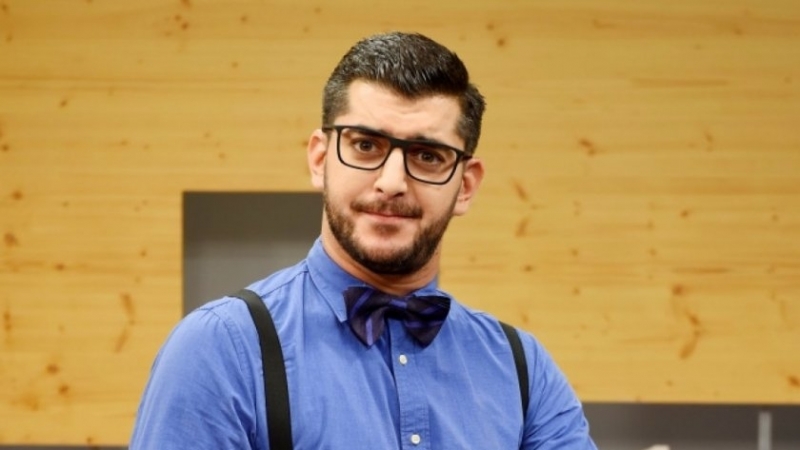 Водещият Сашо Кадиев е катастрофирал с колата си в тежкотоварен