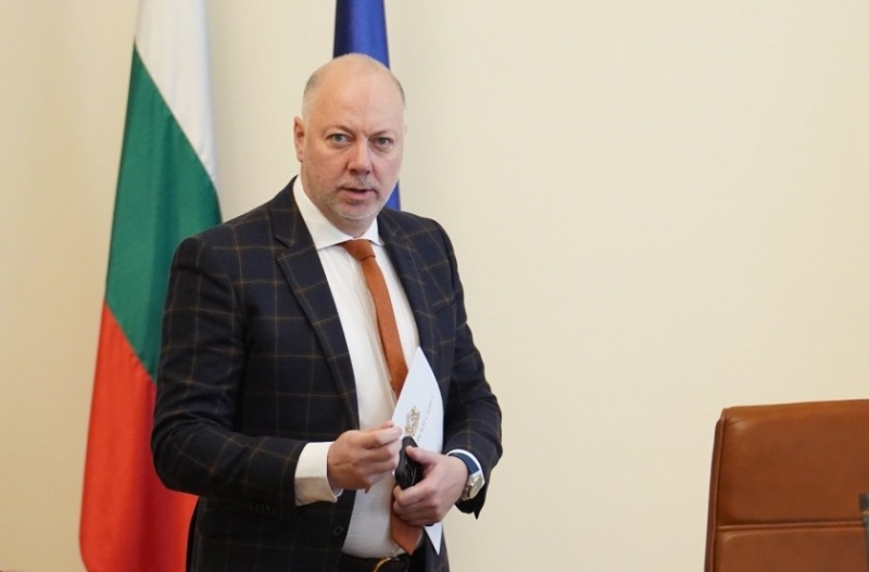 Росен Желязков – премиерът на корупционната държава, който превръща доверието в празна дума