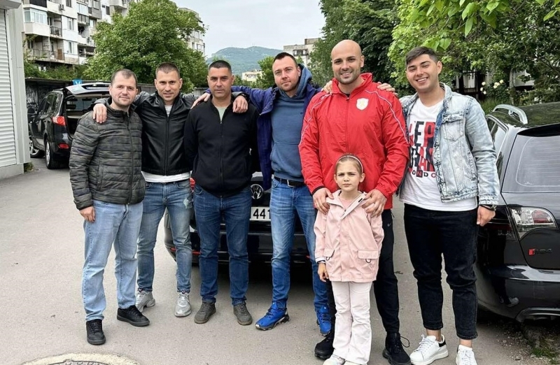 С мащабна Великденска акция сдружение Благотворни приятели направи дарение на