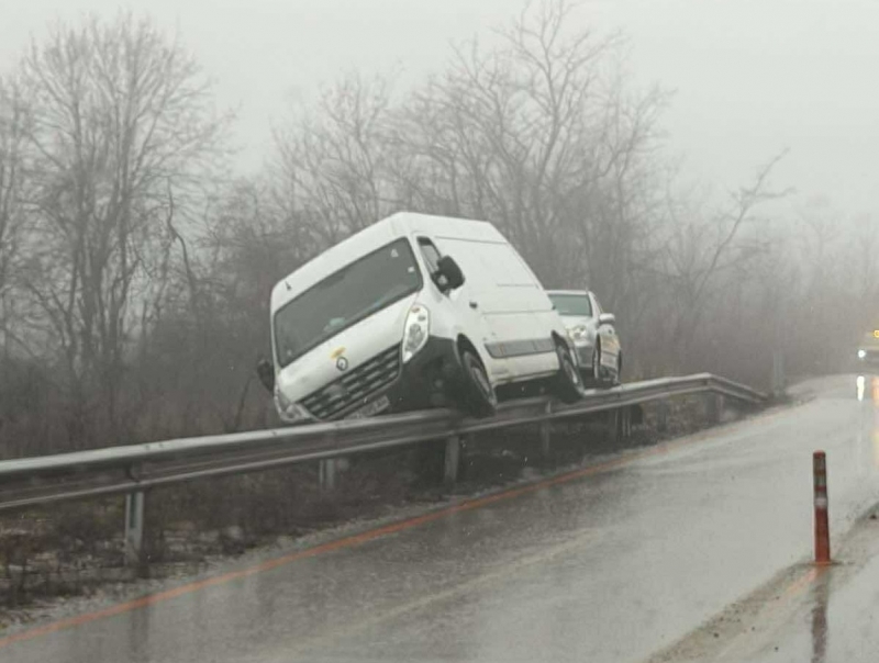Инцидент е станал на новия скоростен път Мездра Ботевград в