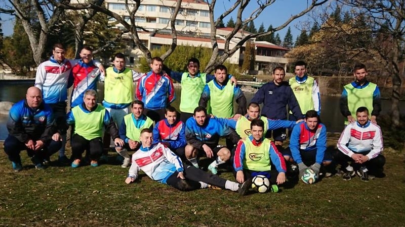 Пет минути деляха отбора на Пъстрина от престижно равенство срещу