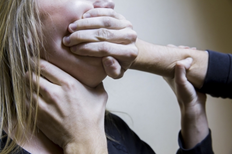 Таксиметров шофьор от Благоевград застава на подсъдимата скамейка за изнасилване