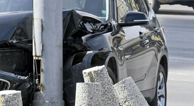 Пиян шофьор е катастрофирал в Кула съобщиха от полицията във