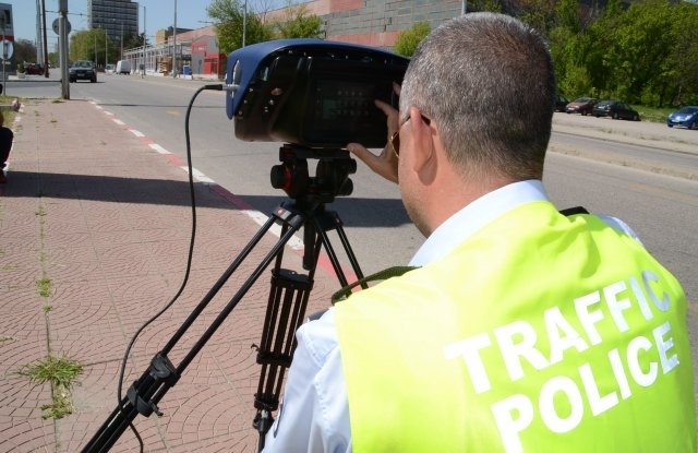 Водачите в България не спазват ограниченията за скоростта по пътищата