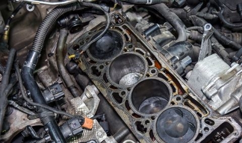 Намериха двигатели демонтирани от различни превозни средства обявени за издирване