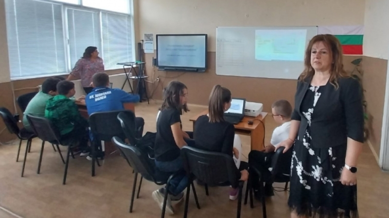 Седмо средно училище Йордан Радичков в Монтана бе домакин на