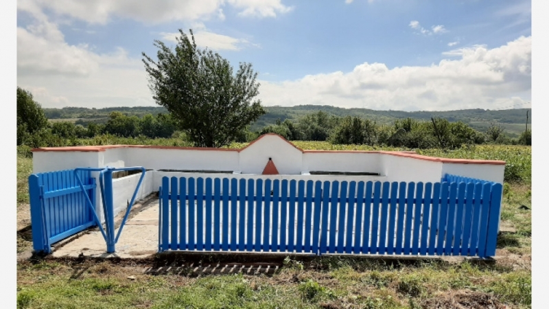 Ремонтират минералната чешма "Сондата" в Градец