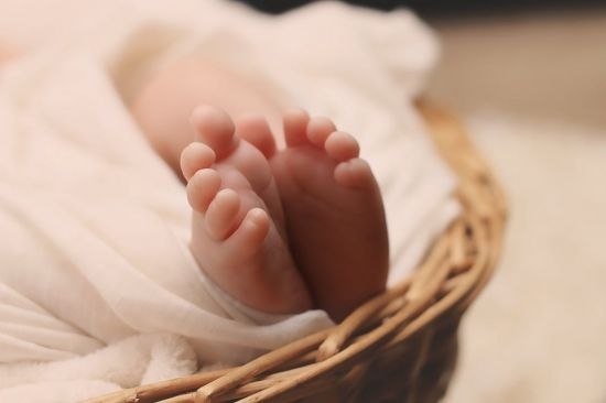 13 годишно момиче от Казанлък което снощи е родило недоносено бебе