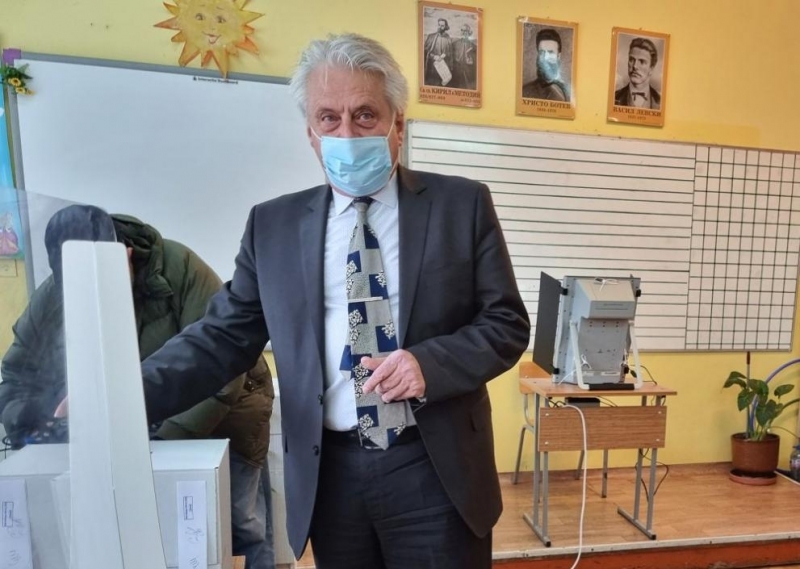 Бойко Рашков има съмнения, че подвижните урни са използвани за манипулация на изборите