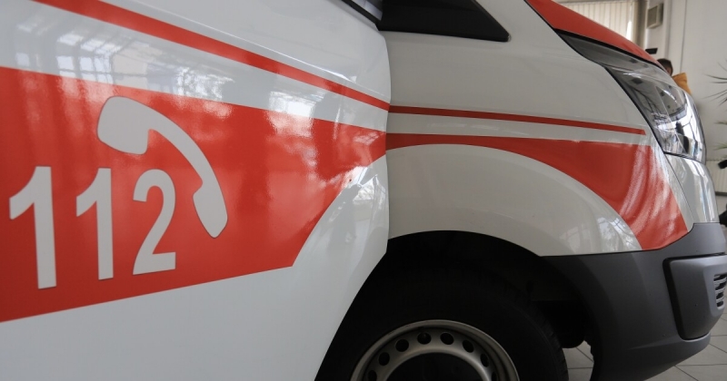 Жена почина в такси в Сливен, след като не ѝ пратиха линейка