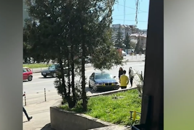 Момиче управлявало тунингован автомобил самокатастрофира в в София Инцидентът е станал