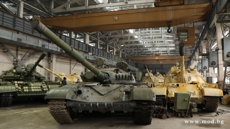 Държавното дружество ТЕРЕМ ХОЛДИНГ ЕАД което обединява военно ремонтните заводи към