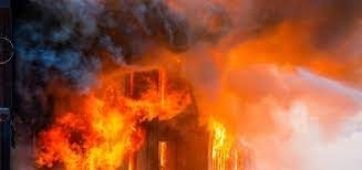 Седемнадесет души са загинали при пожара в руски военен изследователски