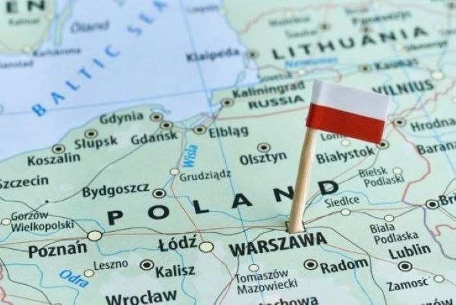 Полското министерство на отбраната съобщи в Туитър че във въздушното