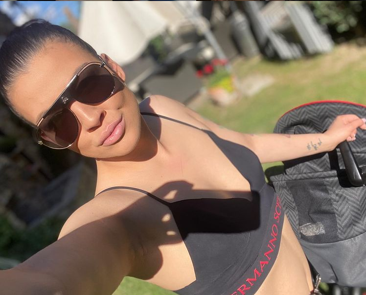 Деси Цонева която едва преди няколко месеца посрещна 2021 година