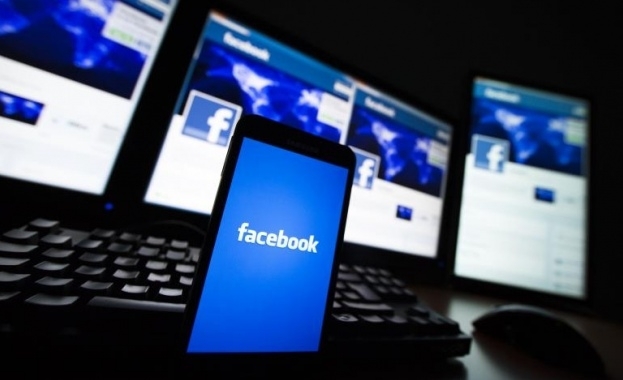 Около 2 5 млн потребители на фейсбук в България са били
