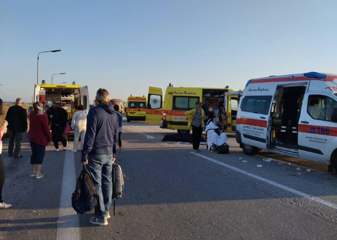 Четирима загинали и 53 ма са ранени до момента в тежка