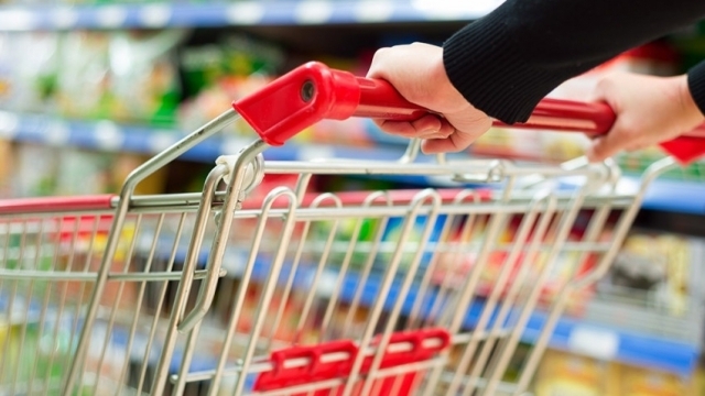 Когато пазаруваме повече продукти наведнъж във връзка с подготовката за