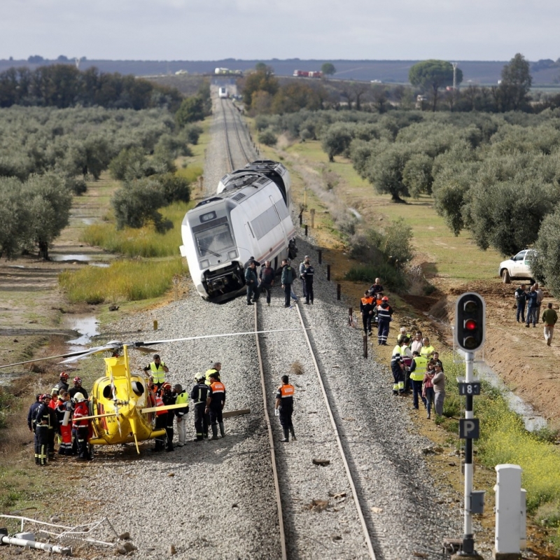 Двадесет и седем души са ранени трима от тях