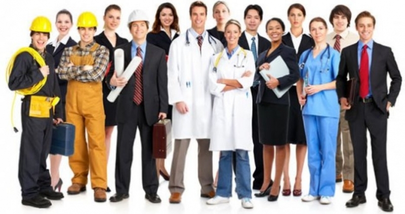 Следващото десетилетие чука на вратата и както изглежда много аспекти