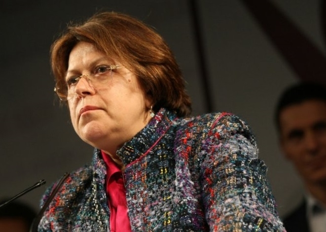 Здравният министър проф Костадин Ангелов е станал доцент и професор