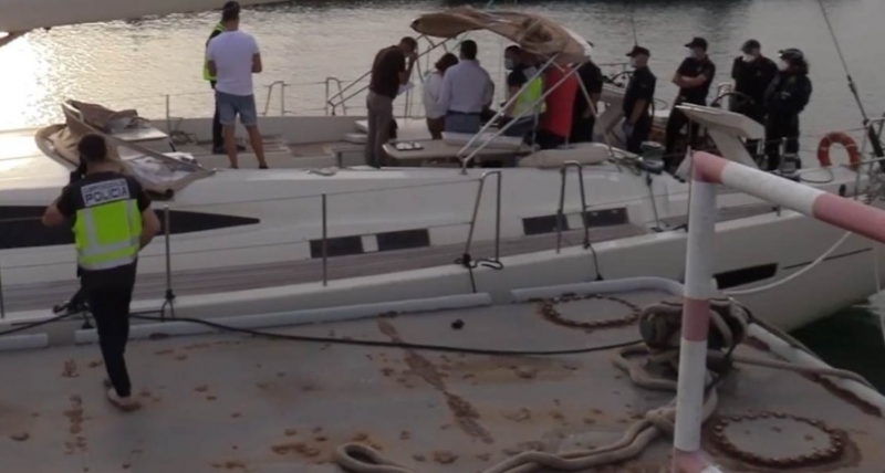 Испанските власти съобщиха днес че са конфискували 35 тона хашиш