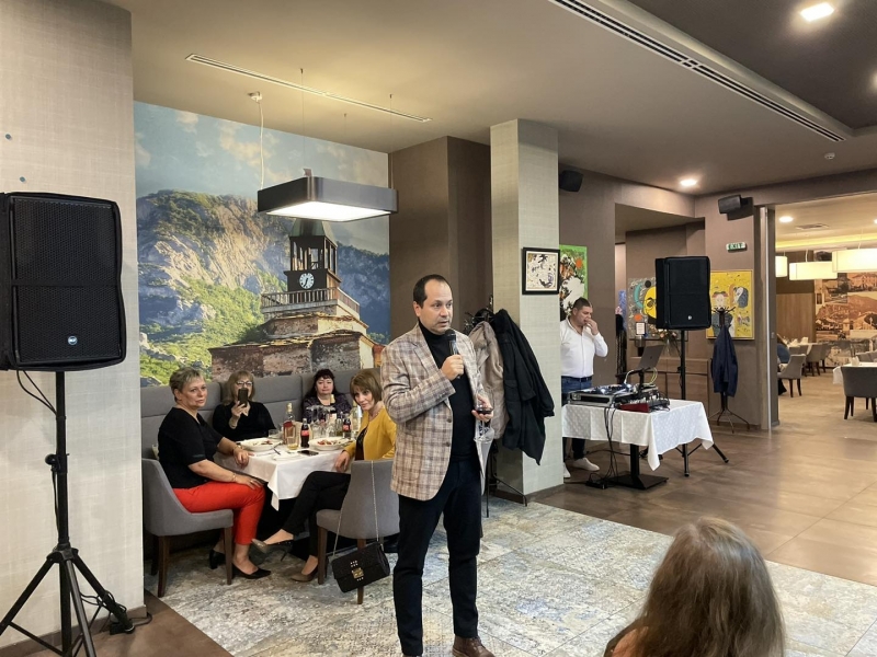 Лекари и медицински специалисти на Акушеро гинекологичното отделение във Враца отбелязват