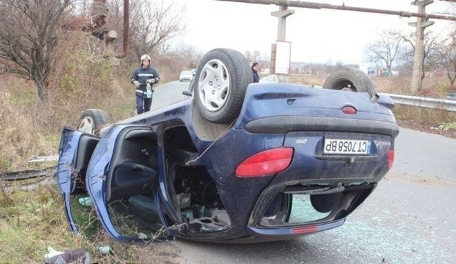 Тежка катастрофа е станала в Пловдив на кръстовището на Форума