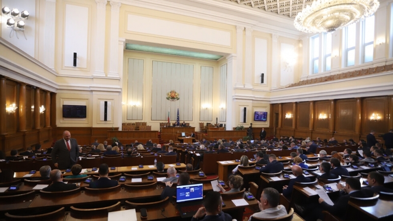 „Галъп”: ГЕРБ и ПП с изравнена подкрепа, рязък спад в доверието към правителство