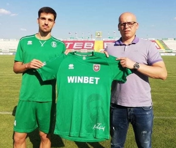 Ботев Враца днес представи четирима нови играчи в лятната си