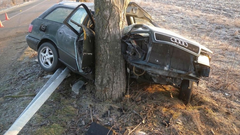 Мъж пострада при катастрофа с автомобил на пътя София