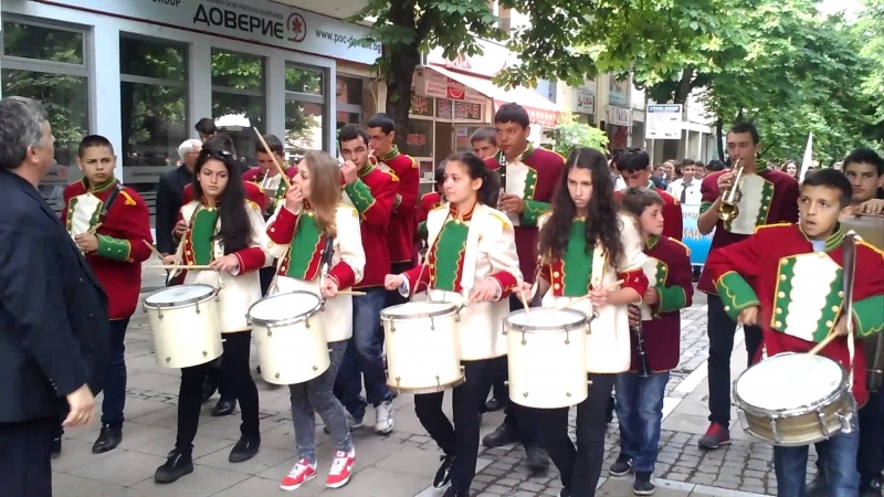 Община Монтана обявява международния конкурс за детска рисунка Тъпан бие