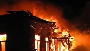 Пожар вилня в къща в Лом съобщиха от полицията в