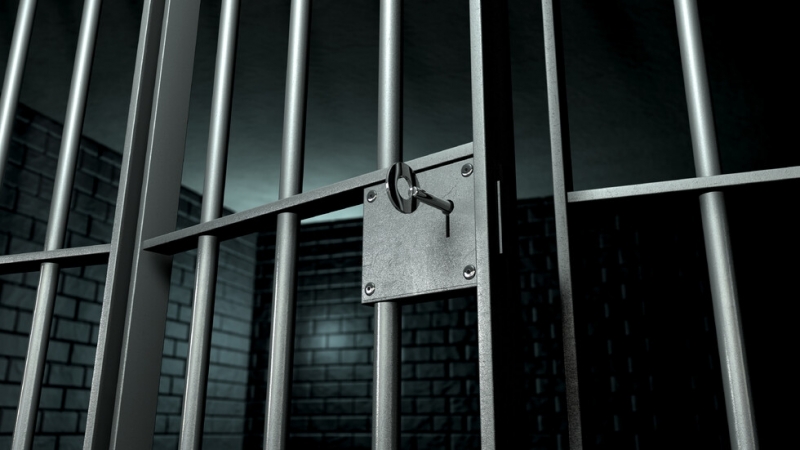 37 годишен мъж е осъден на 18 години затвор за изнасилване