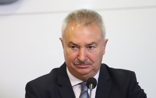 Трима съветници и петима служители на общината са с коронавирус