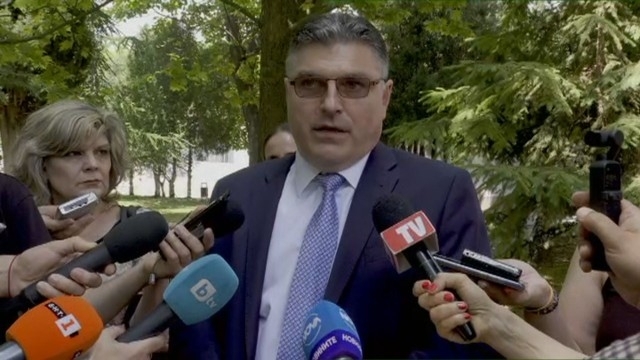 Черната кутия на падналия в Черно море изтребител МиГ 29 е