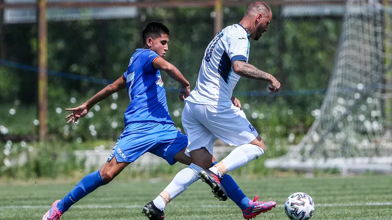 1 1 приключи приятелската среща в Лом между местния Левски и